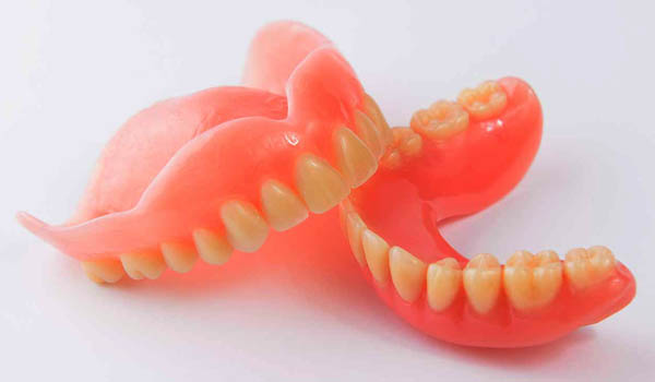 dentures in pitampura